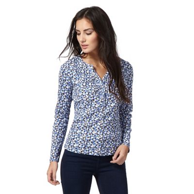 Maine New England Navy floral print top